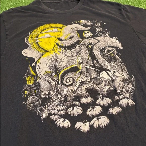 Vintage Nightmare Before Christmas T-Shirt - Picture 2 of 5